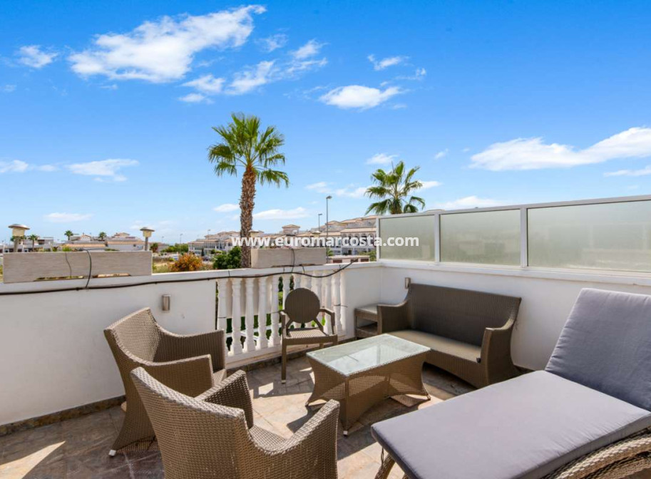 Sale - Villa - Orihuela Costa