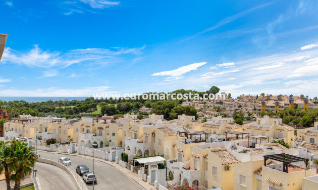 Sale - Apartment / flat - Orihuela Costa