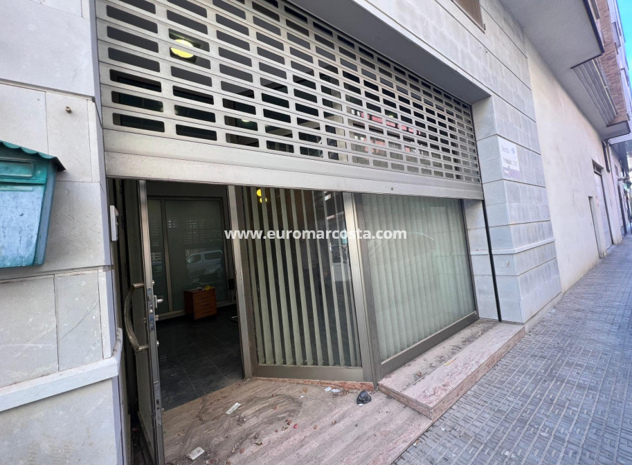 Sale - Commercial - Beniel - CENTRO