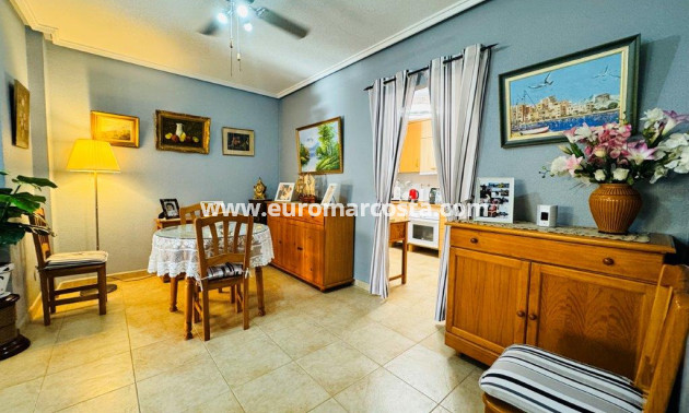 Sale - Townhouse - Torrevieja - TORREVIEJA