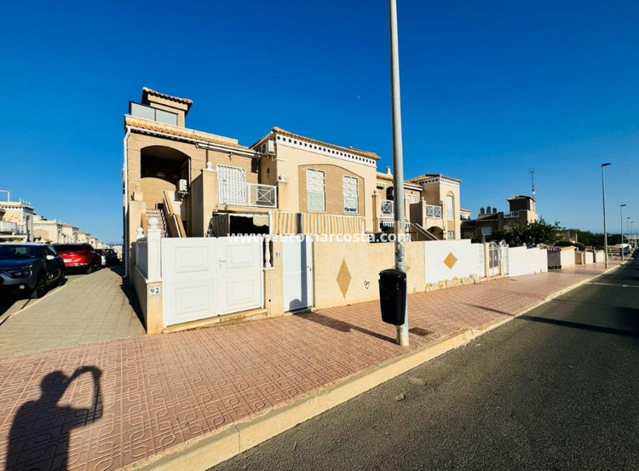 Sale - Townhouse - Torrevieja - TORREVIEJA