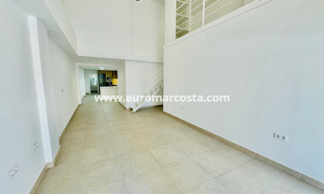 Sale - Apartment / flat - Guardamar del Segura