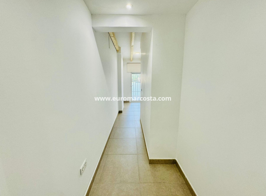 Sale - Apartment / flat - Guardamar del Segura