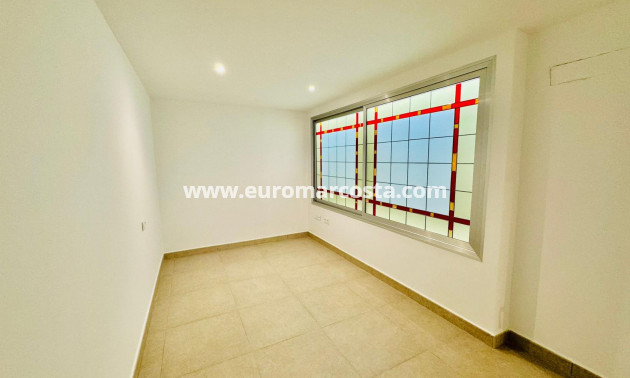 Sale - Apartment / flat - Guardamar del Segura