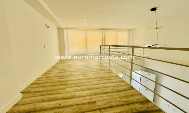 Sale - Apartment / flat - Guardamar del Segura