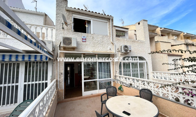 Objekte zum Wiederverkauf - Town House - Torrevieja - TORREVIEJA