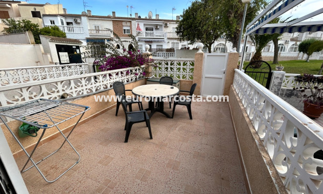 Objekte zum Wiederverkauf - Town House - Torrevieja - TORREVIEJA