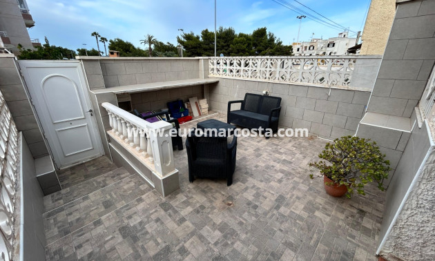 Objekte zum Wiederverkauf - Town House - Torrevieja - TORREVIEJA