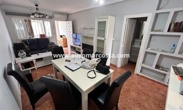 Objekte zum Wiederverkauf - Town House - Torrevieja - TORREVIEJA