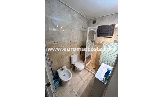 Objekte zum Wiederverkauf - Town House - Torrevieja - TORREVIEJA