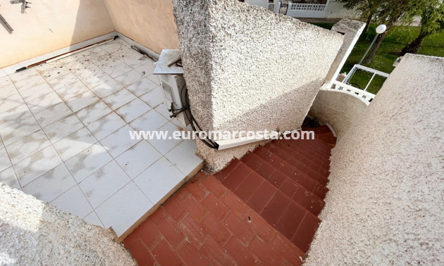 Objekte zum Wiederverkauf - Town House - Torrevieja - TORREVIEJA