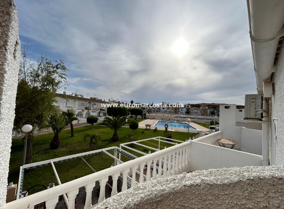 Objekte zum Wiederverkauf - Town House - Torrevieja - TORREVIEJA