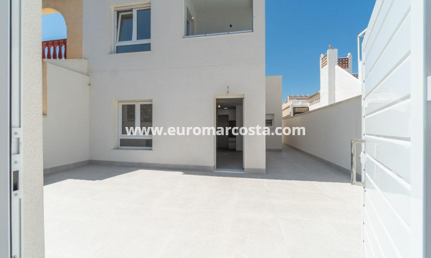 Venta - Villa - Torrevieja - TORREVIEJA