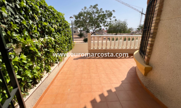 Sale - Villa - Los Montesinos