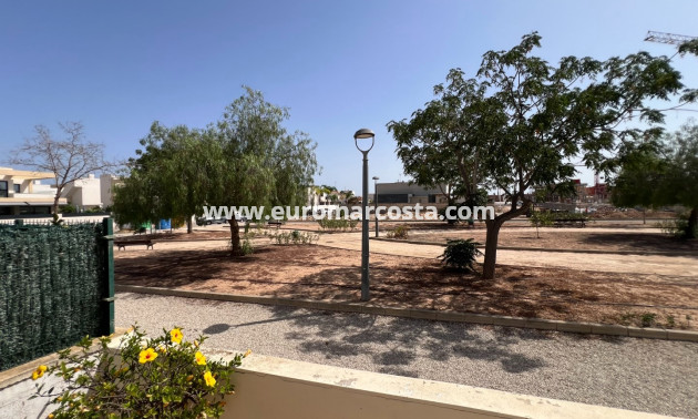 Sale - Villa - Los Montesinos