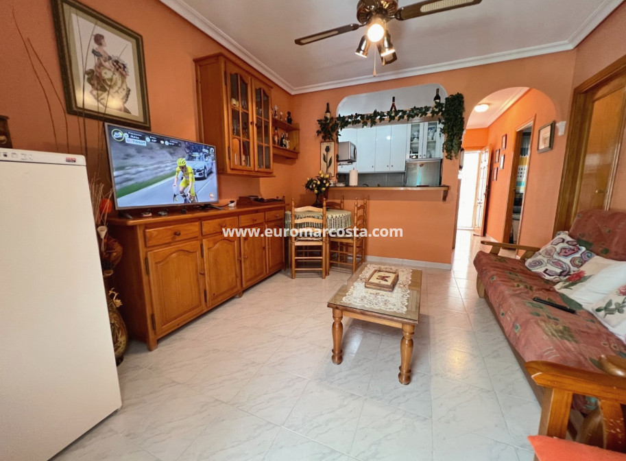 Sale - Apartment / flat - La Mata