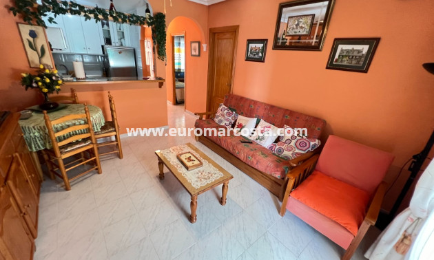 Sale - Apartment / flat - La Mata