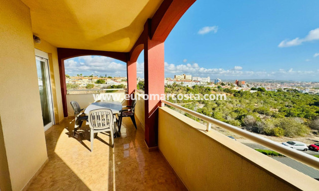 Sale - Apartment / flat - Torrevieja - La Mata