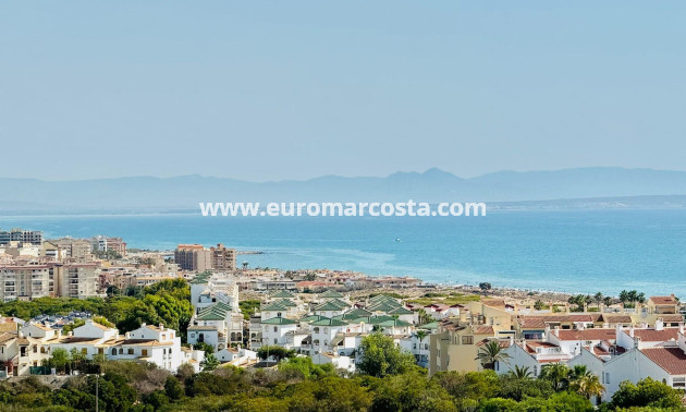 Objekte zum Wiederverkauf - Wohnung - Torrevieja - La Mata