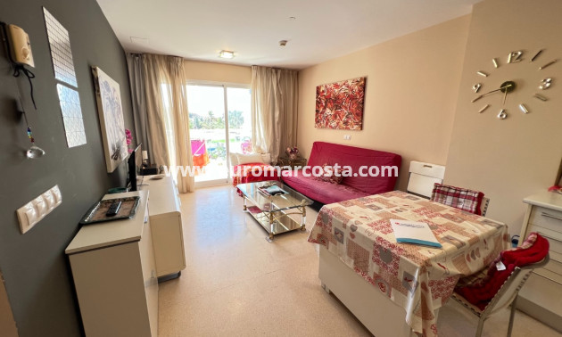 Sale - Apartment / flat - Guardamar del Segura