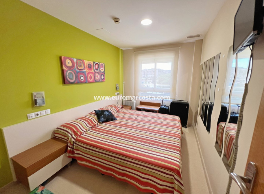 Sale - Apartment / flat - Guardamar del Segura