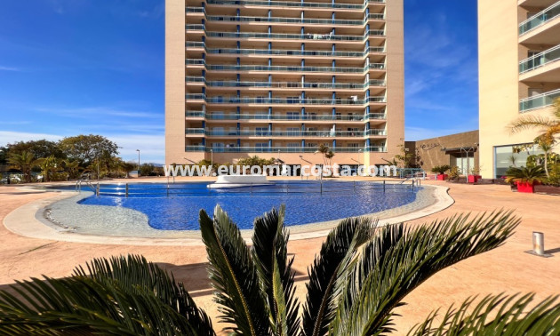 Sale - Apartment / flat - Guardamar del Segura