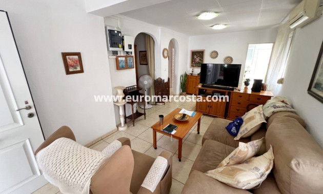 Sale - Chalet - San Fulgencio