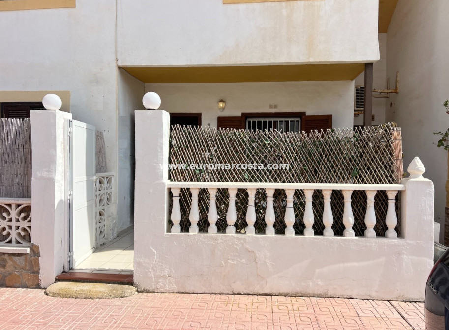 Sale - Bungalow Planta Baja - Orihuela Costa