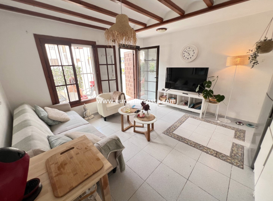 Sale - Bungalow Planta Baja - Orihuela Costa