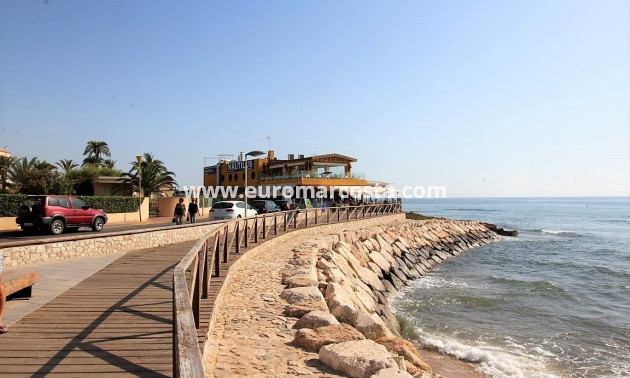 Sale - Bungalow Planta Baja - Orihuela Costa