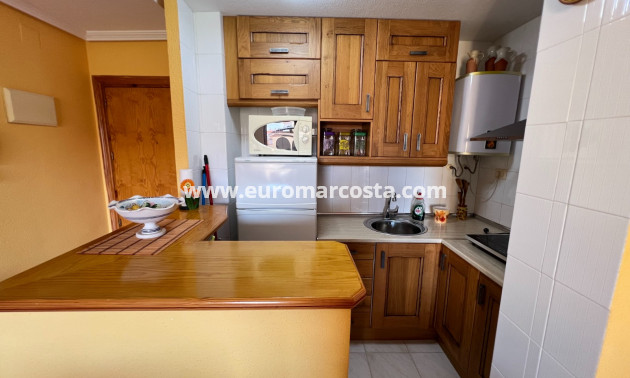 Sale - Apartment / flat - La Mata