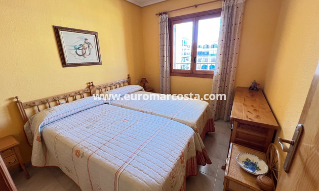 Sale - Apartment / flat - La Mata