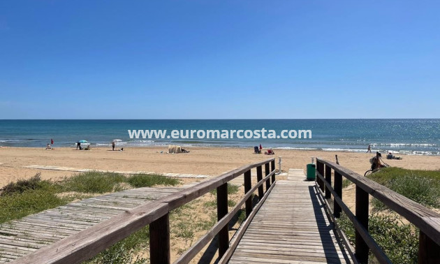 Sale - Apartment / flat - La Mata