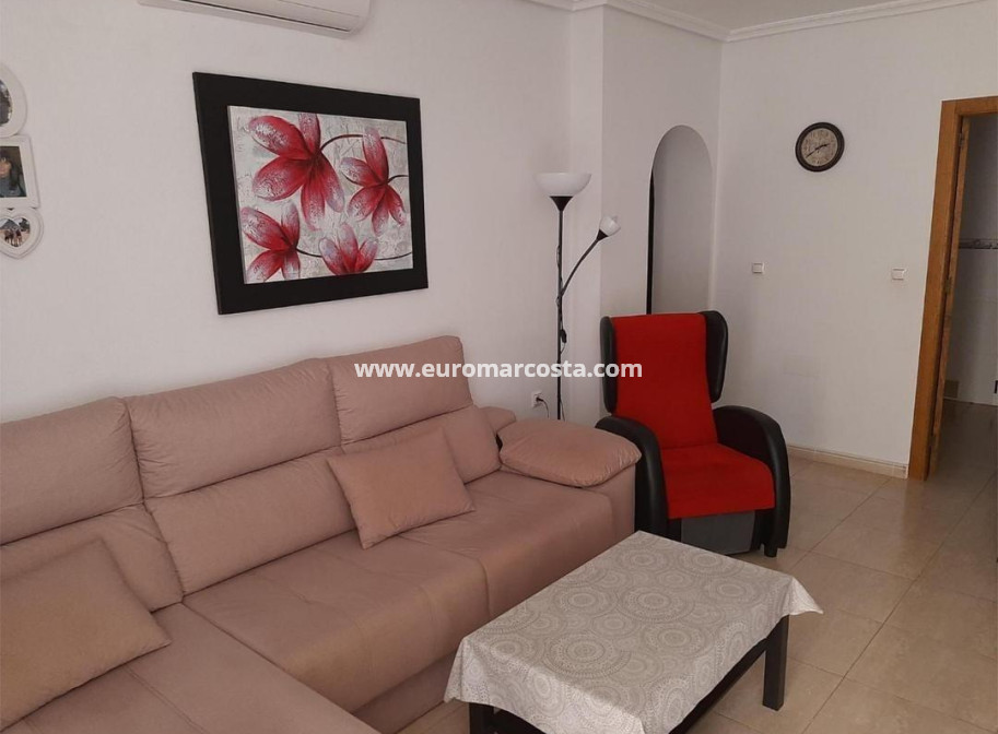 Sale - Bungalow - Orihuela Costa