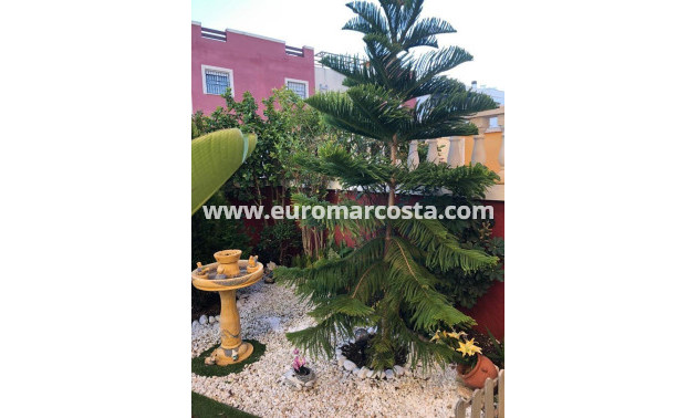 Sale - Bungalow - Orihuela Costa