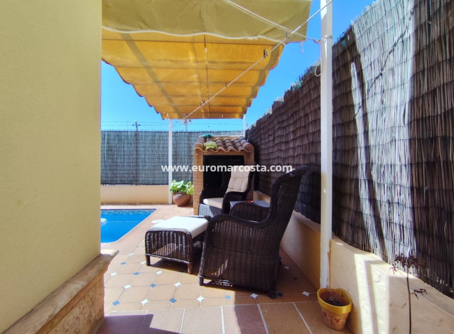 Venta - Villa - Torrevieja - La Mata