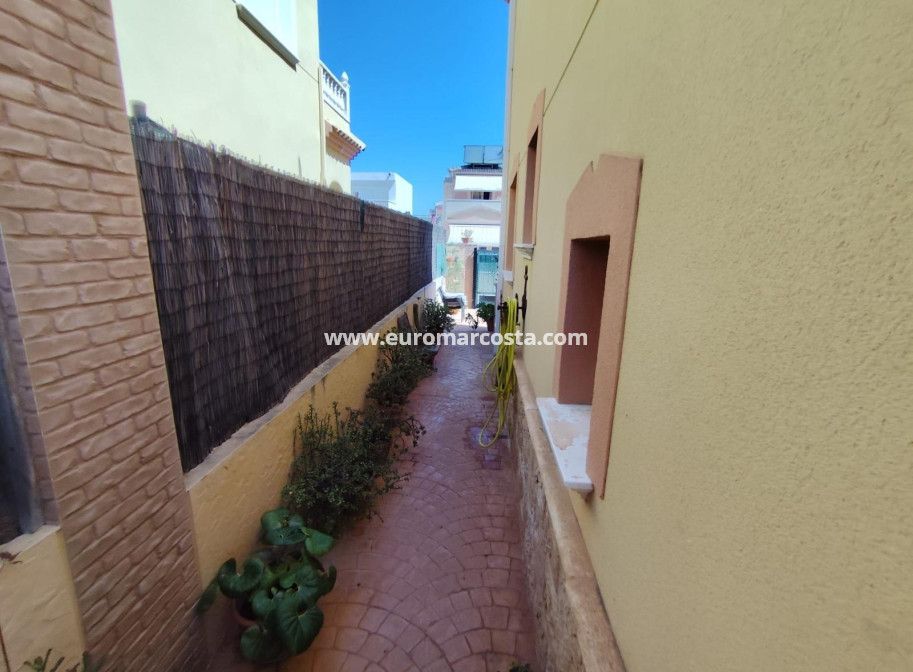 Venta - Villa - Torrevieja - La Mata