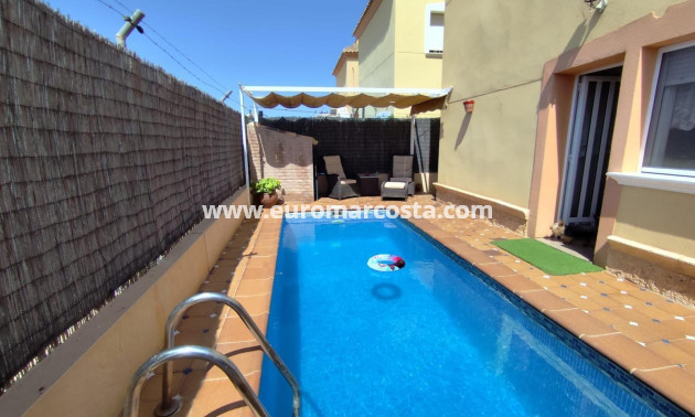 Venta - Villa - Torrevieja - La Mata