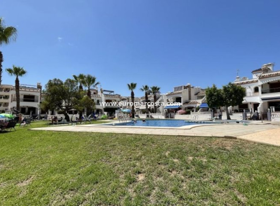 Sale - Apartment / flat - Orihuela Costa