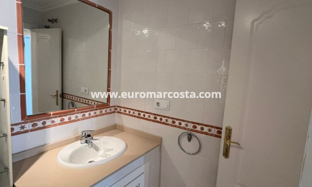 Sale - Apartment / flat - Orihuela Costa