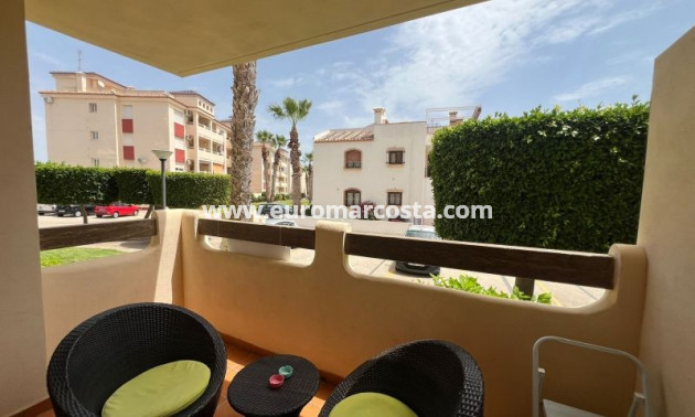 Sale - Apartment / flat - Orihuela Costa