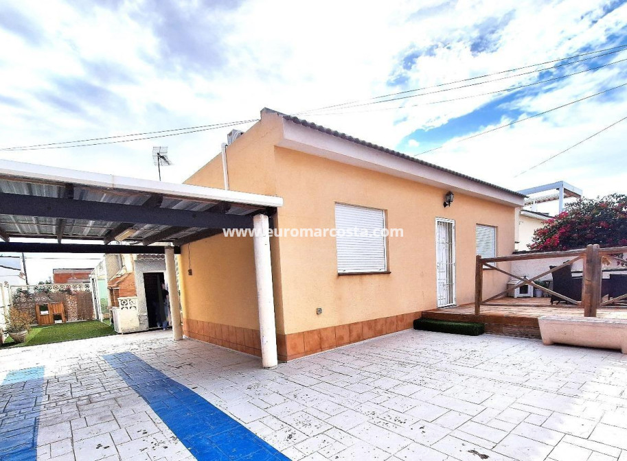 Objekte zum Wiederverkauf - Bungalow - Torrevieja - TORREVIEJA