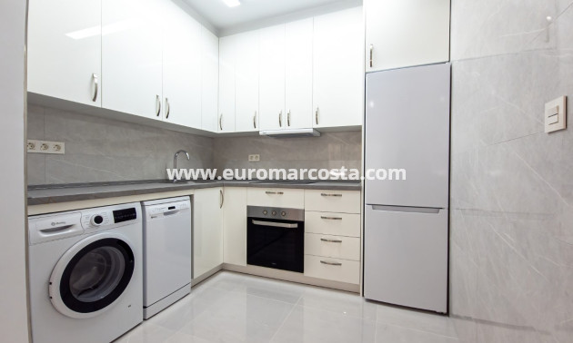 Sale - Apartment / flat - Torrevieja - TORREVIEJA