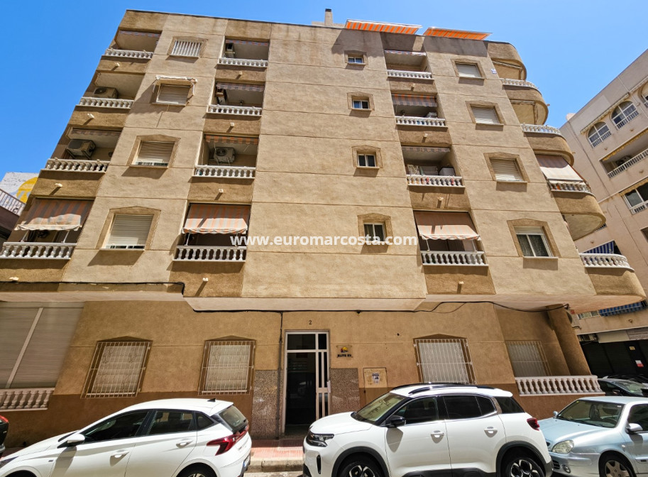 Sale - Apartment / flat - Torrevieja - TORREVIEJA