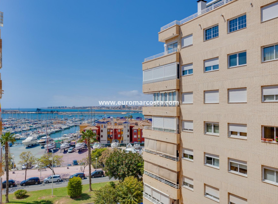 Venta - Apartamento / piso - Torrevieja - TORREVIEJA