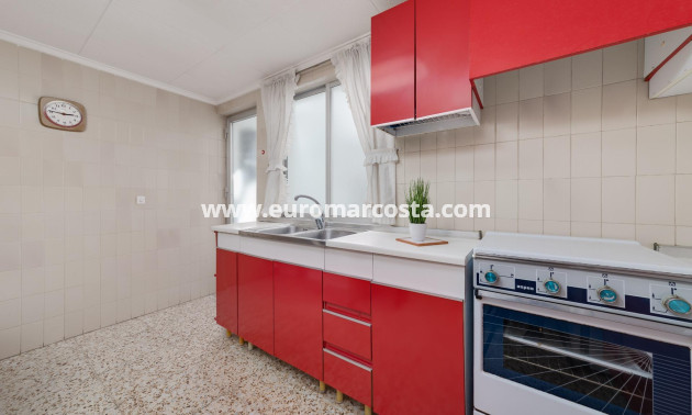 Venta - Apartamento / piso - Torrevieja - TORREVIEJA