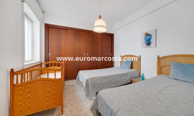 Venta - Apartamento / piso - Torrevieja - TORREVIEJA