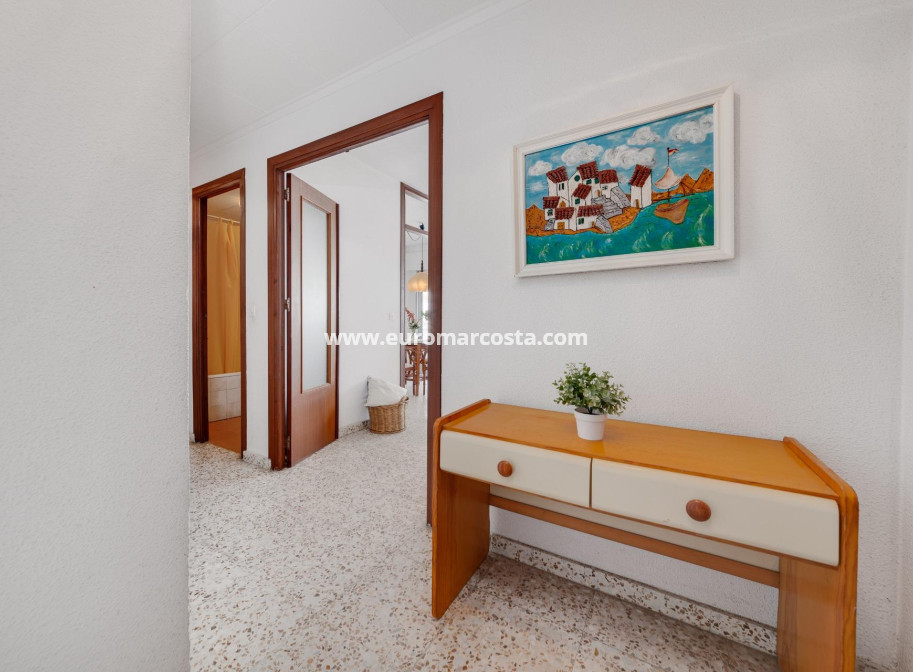 Venta - Apartamento / piso - Torrevieja - TORREVIEJA