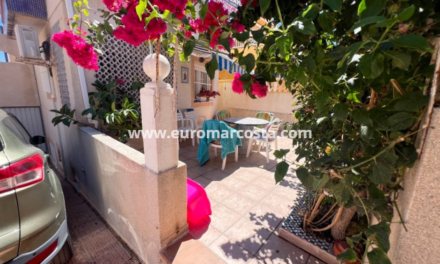 Sale - Townhouse - Guardamar del Segura