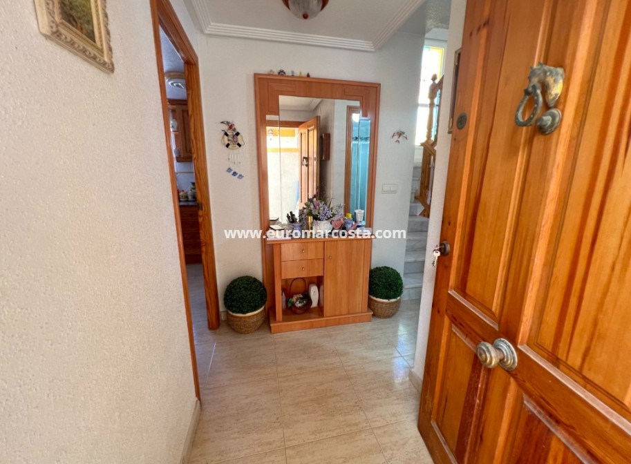 Sale - Townhouse - Guardamar del Segura